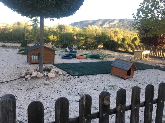 Hotel canino "La Lloma"