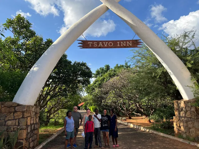 Tsavo Inn