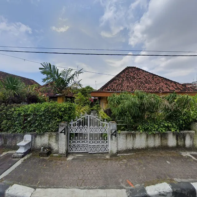 Warung Babi Guling Buk Sukri