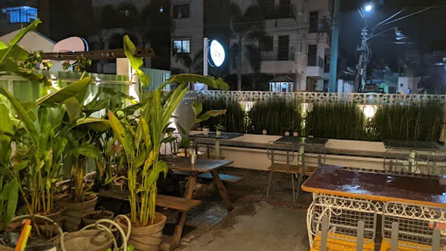 The Firangi Sutra ( vegetarian asian & continental )