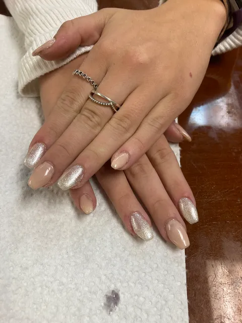 International Hair & Nail Styles