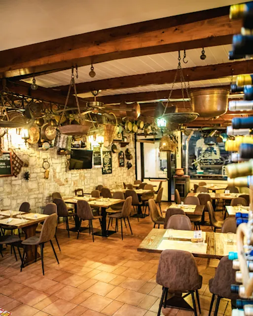 La Contrada di Tony Ristorante & Pizzeria