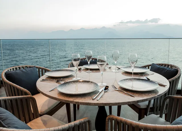 Lanthe Restaurant (18+ Adult Only)