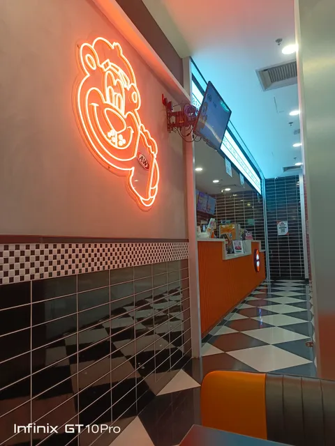 A&W Datum Mall, Jelatek