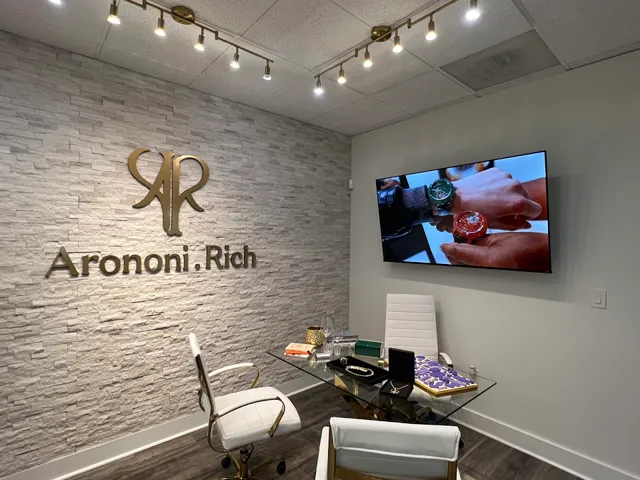 Arononi.Rich Custom Jewelers