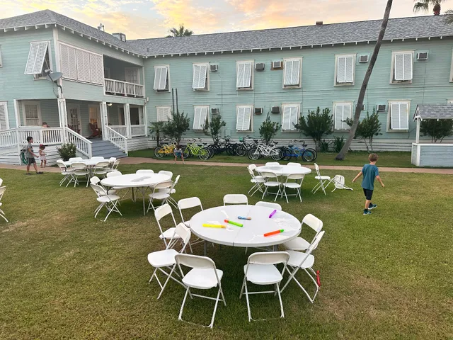 Roosevelt's 1886 Bar