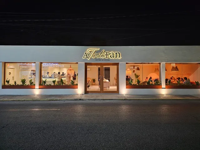 A Todo Pan Bistro & Coffee