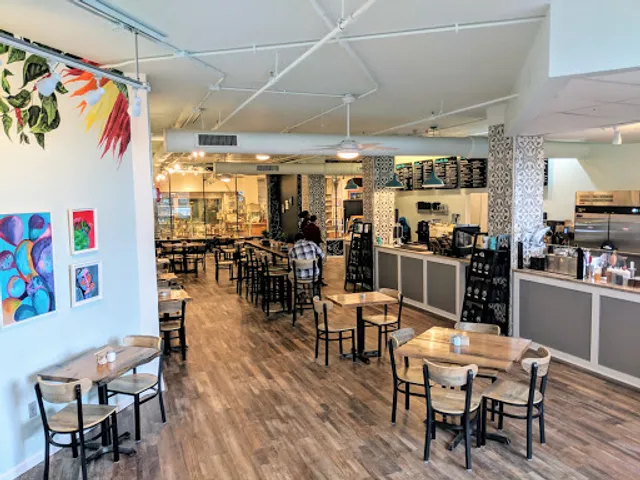 Kornerstone Cafe & Juice Bar Larkin