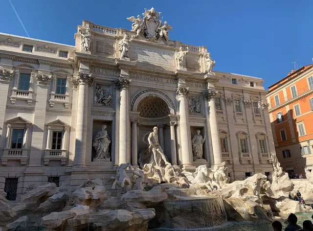 Trevi Art Suite
