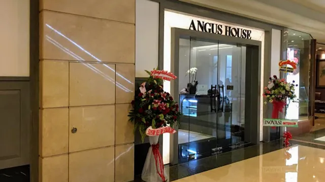 Angus House Senayan