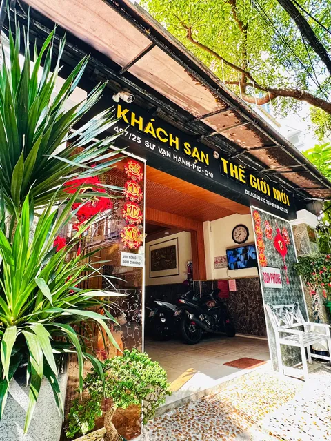 Khách sạn Thế Giới Mới