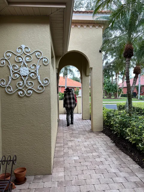 Pamaro Shop Furniture