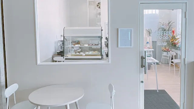 ESPRESSO STAND PLATS 砂川店