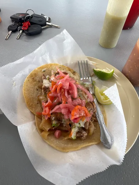 Tacos y Carnitas “El Jefe”