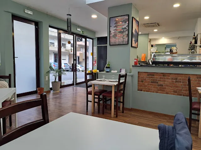 Rock & Roll Sushi And Bar