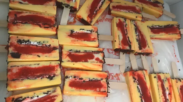 LA FRESITA (Ice Cream Shop)