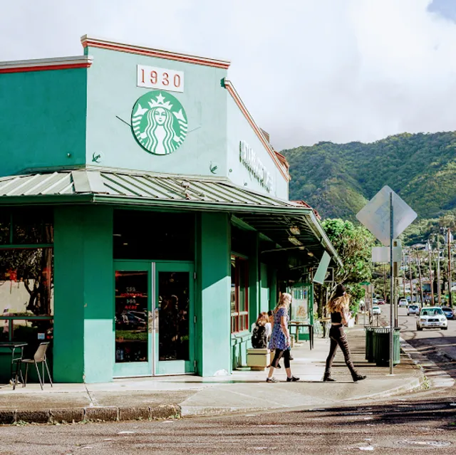 Off the Hook Poke Market