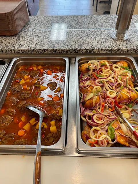 Mis Antojitos Restaurant & Deli