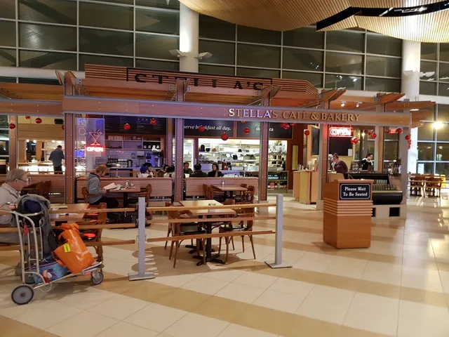 Stella's @ the Winnipeg International Airport