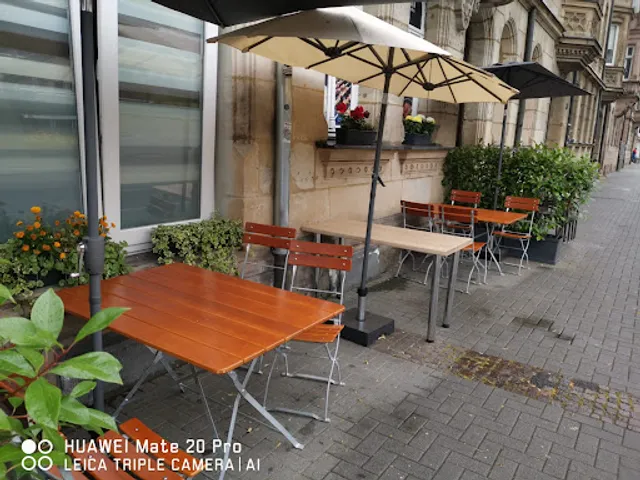 Saperavi Cafe Bar Bistro