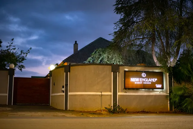 New England Guesthouse by iLawu