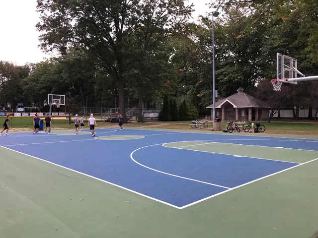 Veteran’s Memorial Park Playground