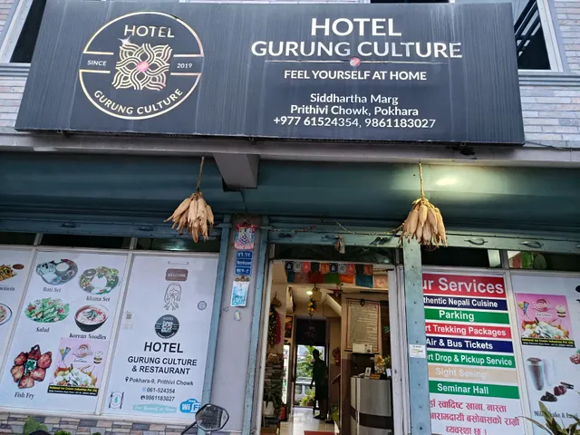 OYO 717 Hotel Gurung Culture