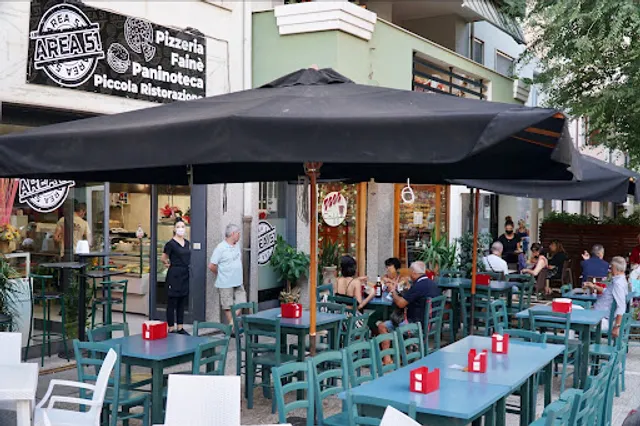 Area 51 Pizzeria | Fainè Paninoteca
