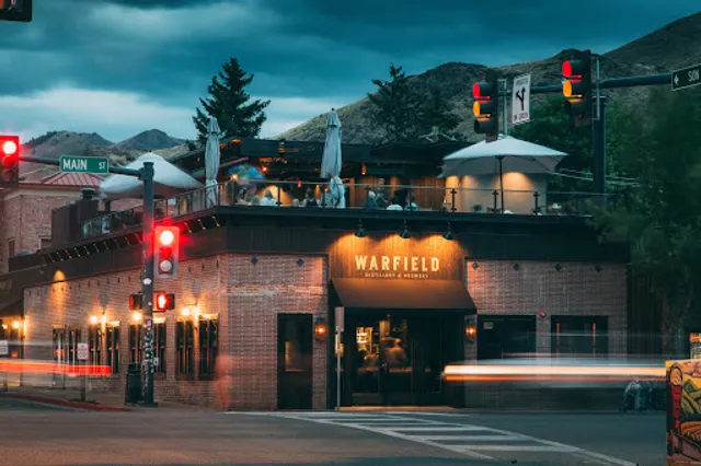 Warfield Distillery & Brewery