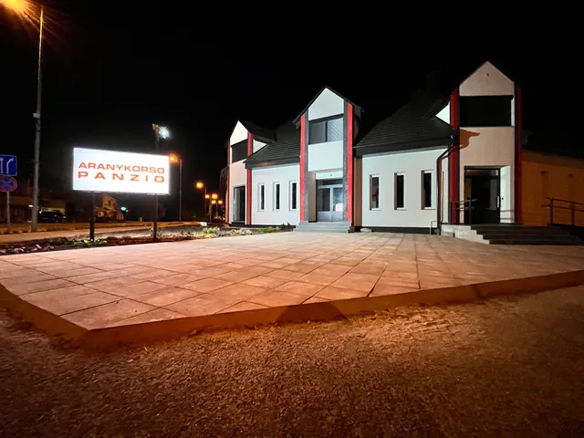 Bécs Panzió és Kávézó Lenti