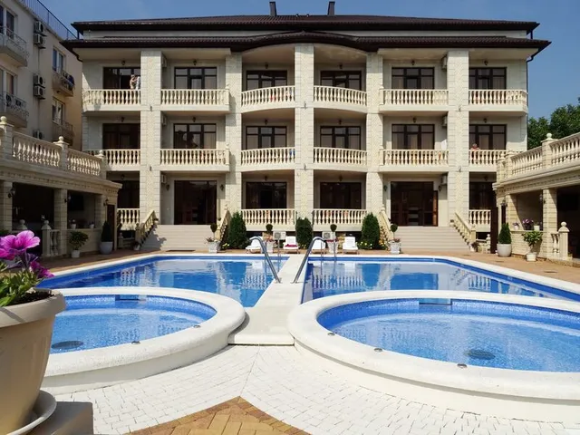 Гостиница Diva Plaza