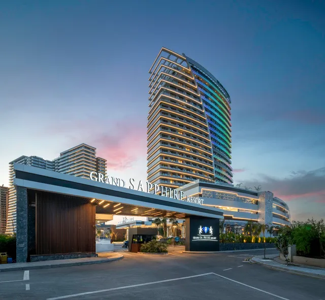 Grand Sapphire Resort & Casino