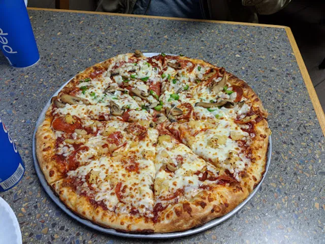 Husson's Pizza