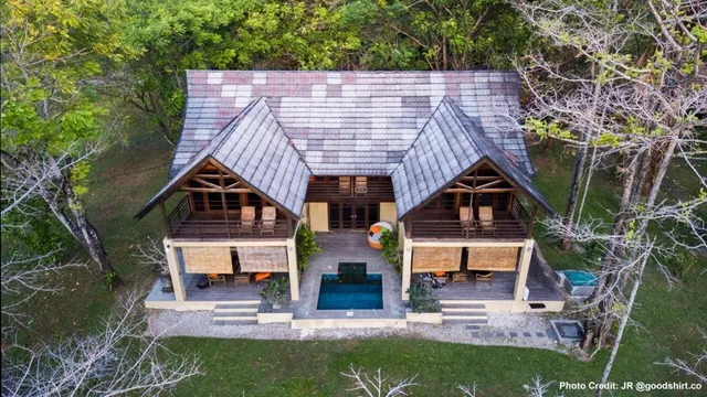 Legon Dadap Tanjung Lesung