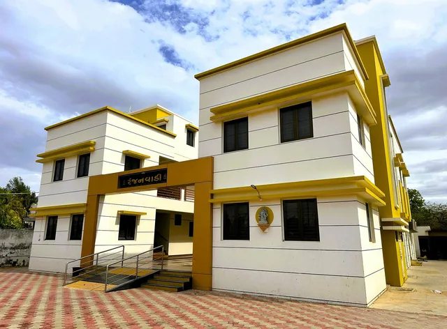 StayGuru Ranjan Vadi