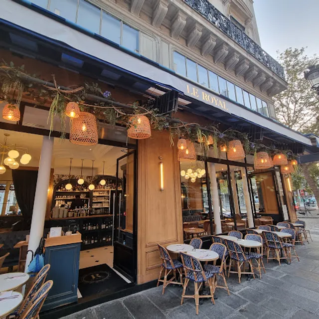 Le Royal