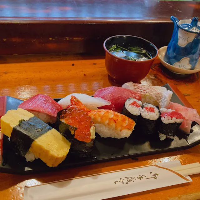 三幸寿司 宿河原店