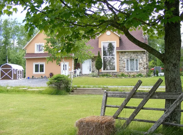 Gîte L'Antre d'Eux B&B
