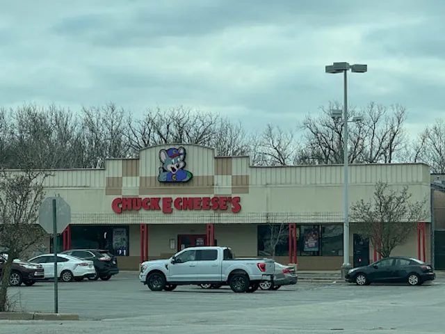 Chuck E. Cheese