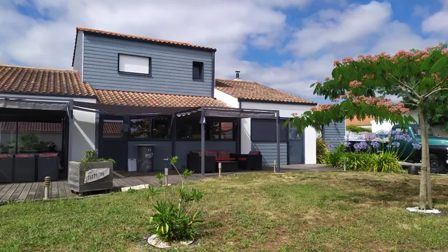 Cap à l'Ouest 85 : Chambres d'hôtes de charme Bed and Breakfast au calme proche de la plage en Vendée