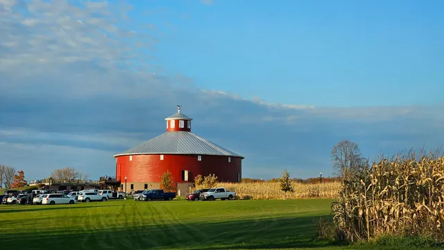 The Round Barn at Willow Springs
