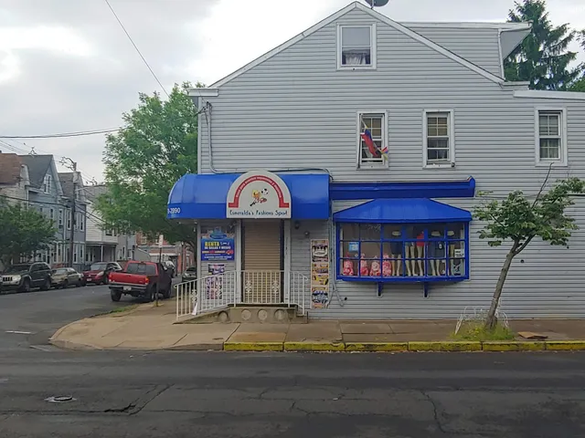 Esmeraldas fashions sport