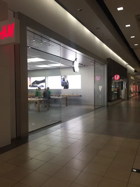 Apple Fashion Place