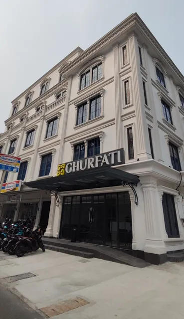 Ghurfati Hotel Wedana