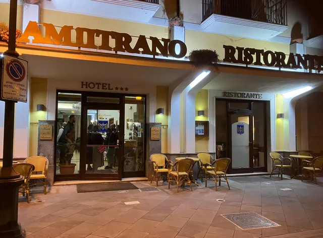 Hotel Ristorante Amitrano