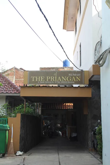 Rumah The Priangan