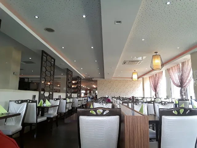 Restaurant Kaiserpalast Chines. und mongol. Spezialitäten