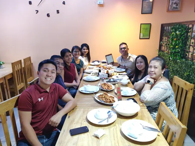 Eluzai Seafood Wet Market & Restaurant