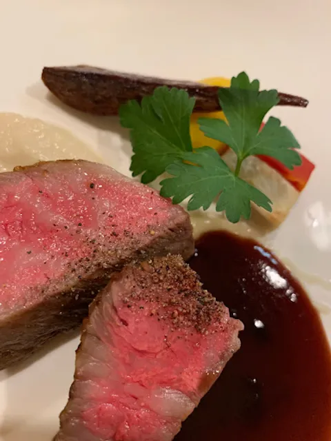 シュ．クゥー（ｃｈｅｚ．Ｑｕｅｕｘ）