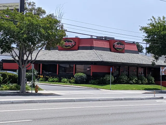 Shakey's Pizza Parlor